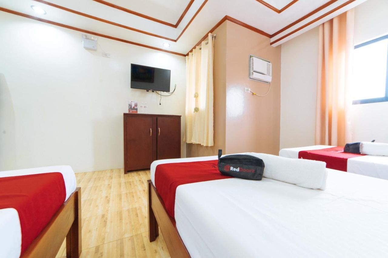 Reddoorz Near Golden Sarok Shrine Hotel Kalibo Exterior foto