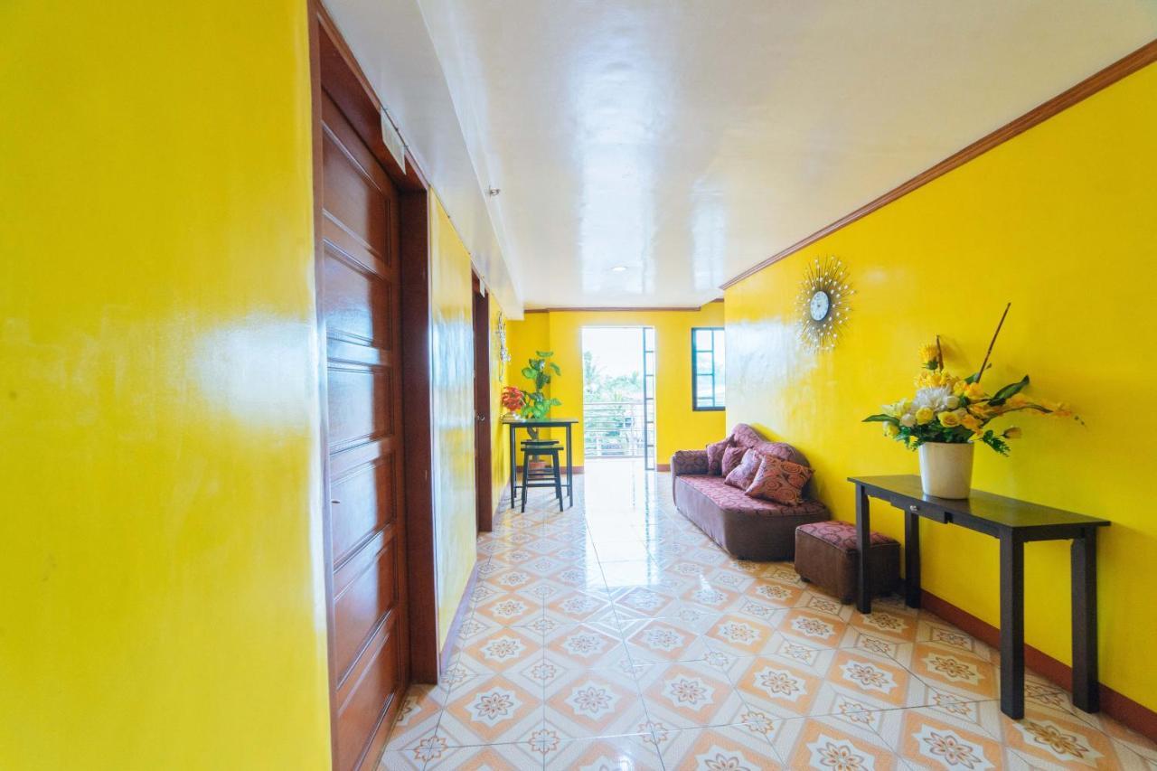 Reddoorz Near Golden Sarok Shrine Hotel Kalibo Exterior foto
